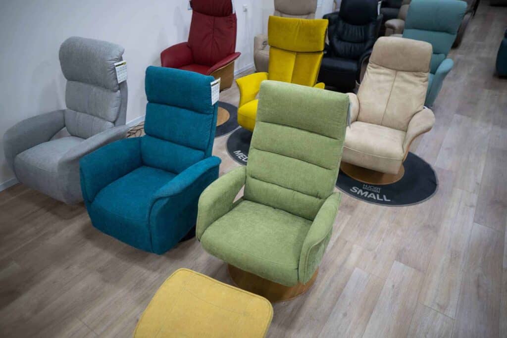 כורסת טלוויזיה מבד