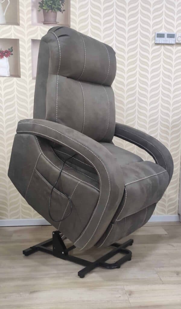 כורסאות טלויזיה קימה